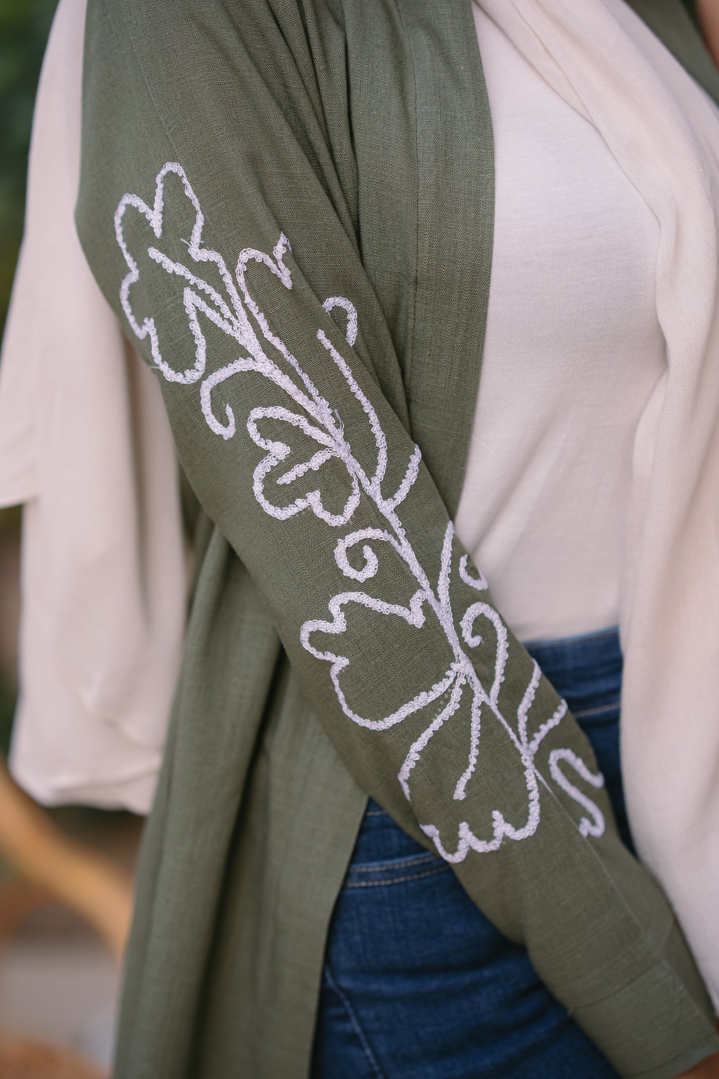 Nasaya embroidered sleeve pure linen shirt "Olive"