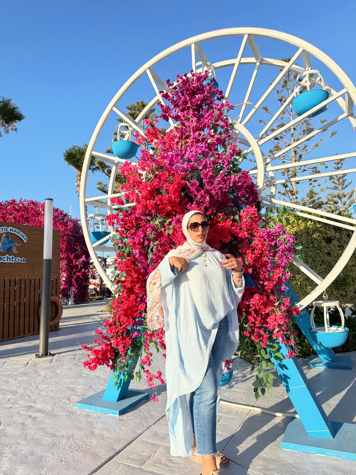 Nasaya bloom low-high top baby blue