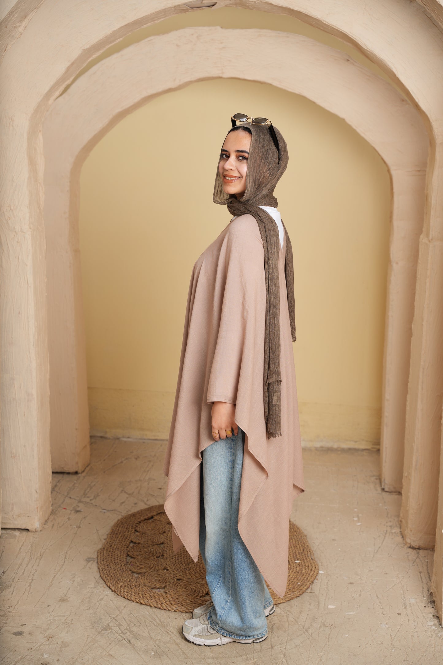 Nasaya Breeze Beige poncho