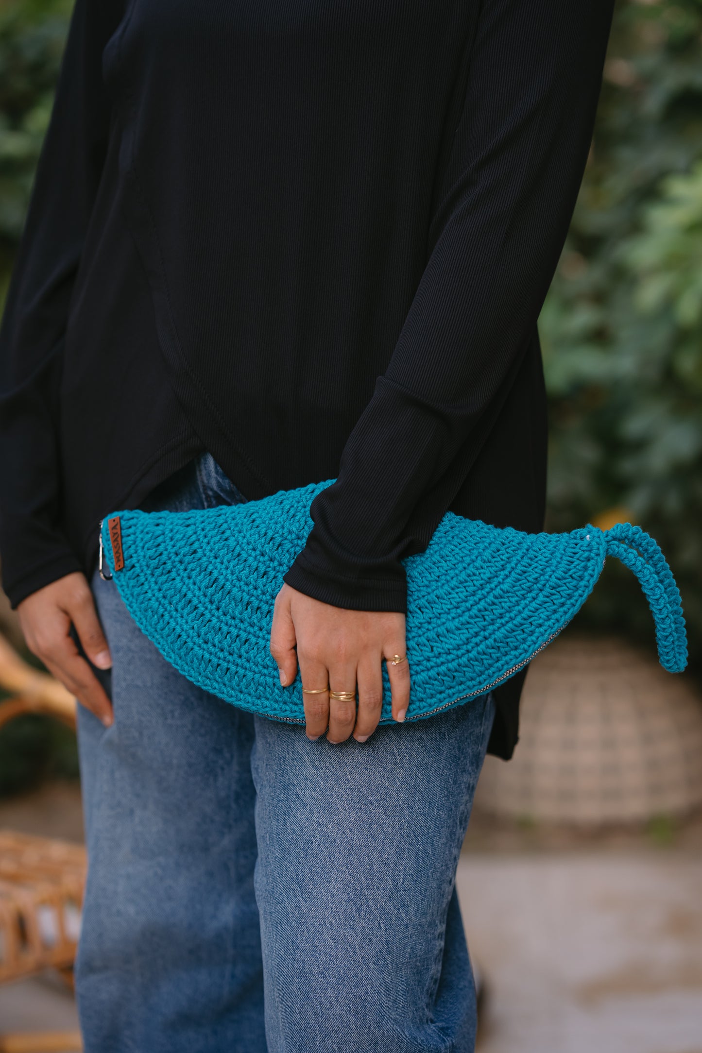 NASAYA Ocean crescent crochet bag