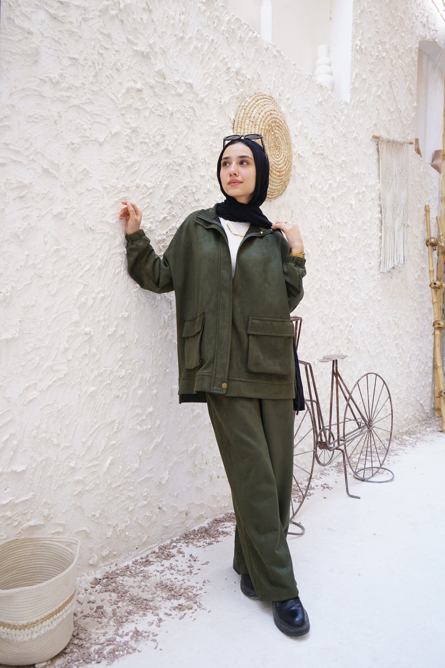 Nasaya Aurora olive Set "Pants & Jacket"